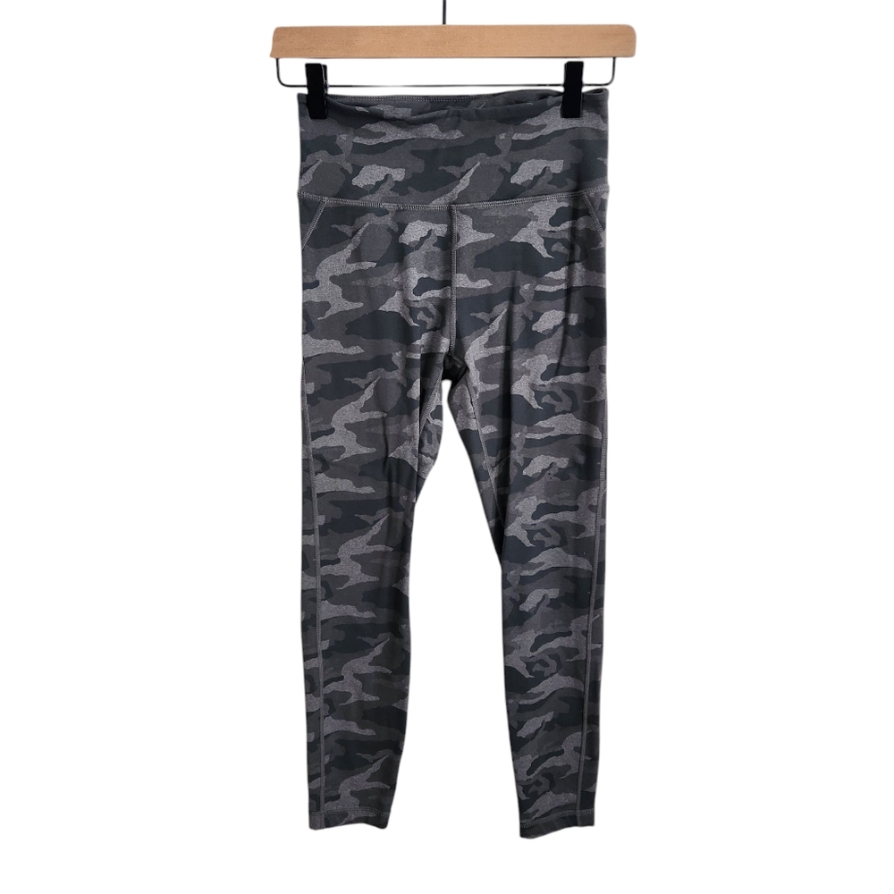 Vuori Caspian Leggings Heather Gray Camo Size X-Small VW354